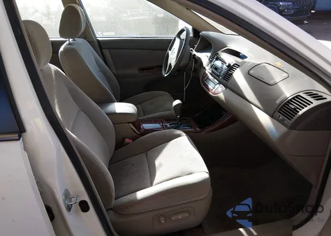 2004 Toyota Camry Xle from USA, damaged, VIN 4T1BE32K74U361729